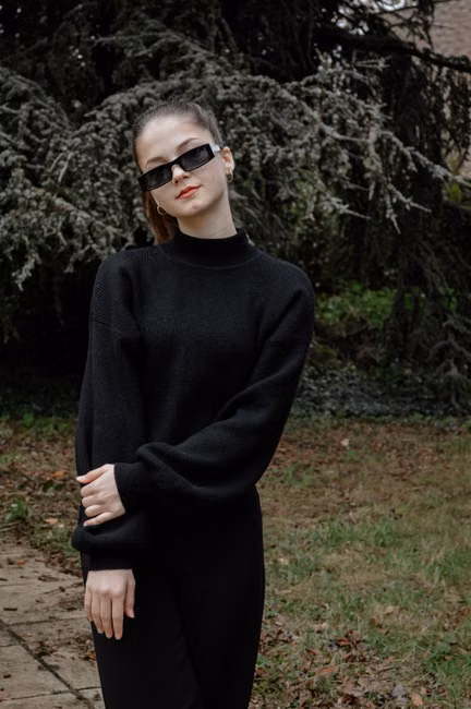 Blusa de Frio Gola Alta Preta